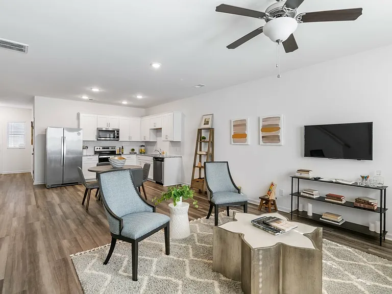 Covey Homes Clements_Interiors-8