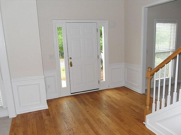 2 Story Foyer