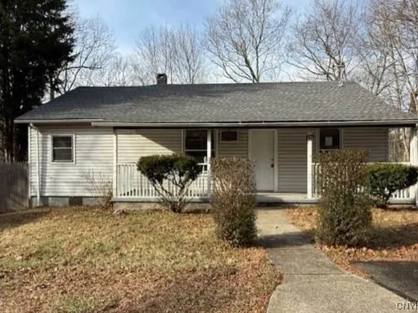 320 Mountain Ave, Cairo, NY 12413