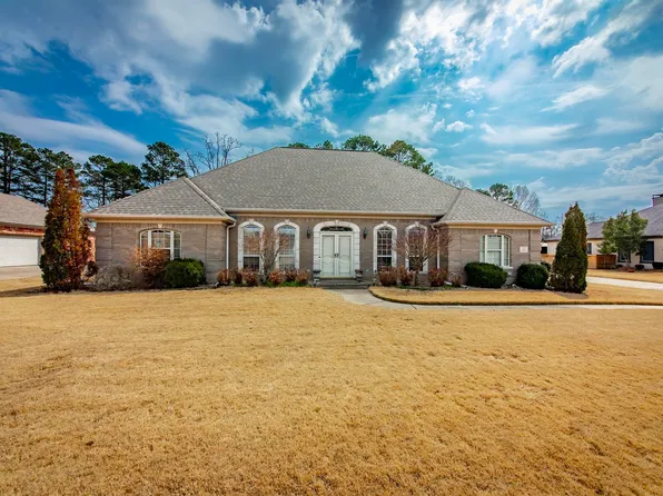 17 Prestwick Ct, Cabot, AR 72023