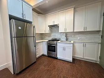 Rented by Modern Spaces