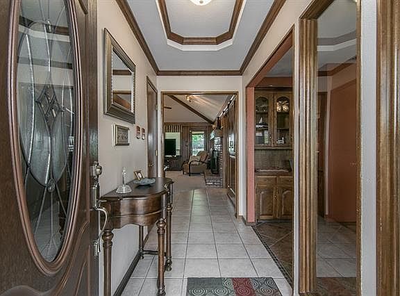 2nd image of 1804 Heather Glen Cir
