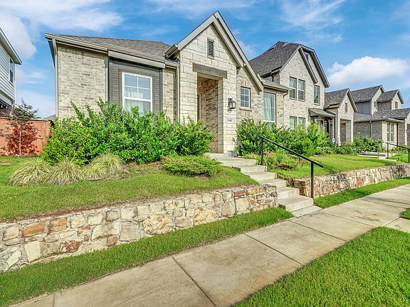 3rd image of 1505 Verbena Ln