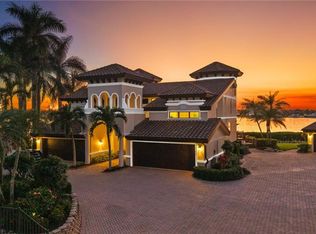 1301 Chesapeake Ave UNIT 1301-B, Naples, FL 34102