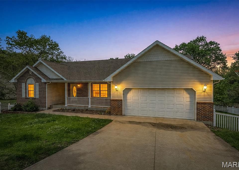 1st image of 288 Woodlane Dr