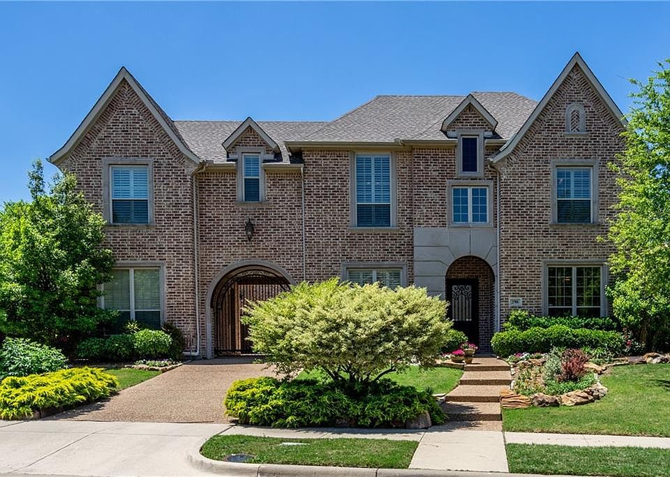 1st image of 2701 Pickwick Ln