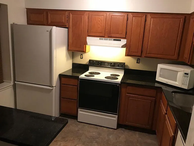 14720 Crosswood Ter — Photo 2