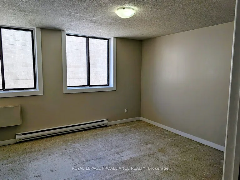 328 Aylmer St N #308 — Photo 6