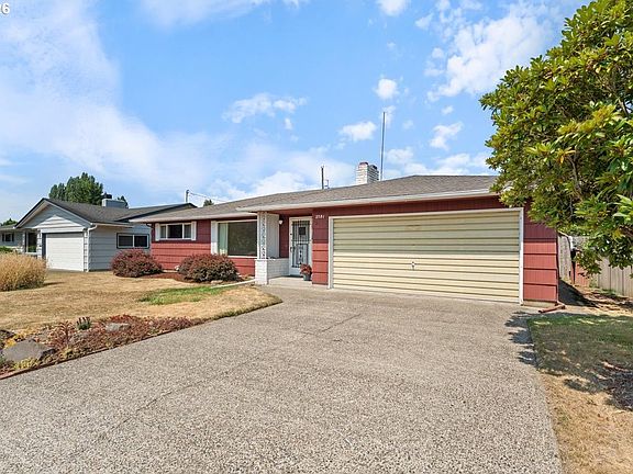 3rd image of 2781 Terry Ave