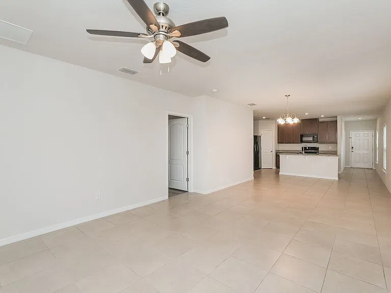 10423 Hawks Landing Dr — Photo 4