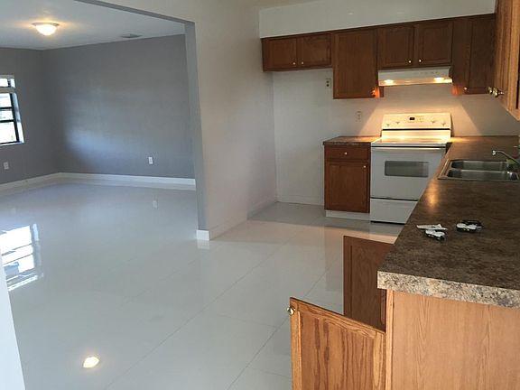 kitchen/livingroom