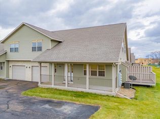 212 Hometown Ave #212, Fall River, WI 53932