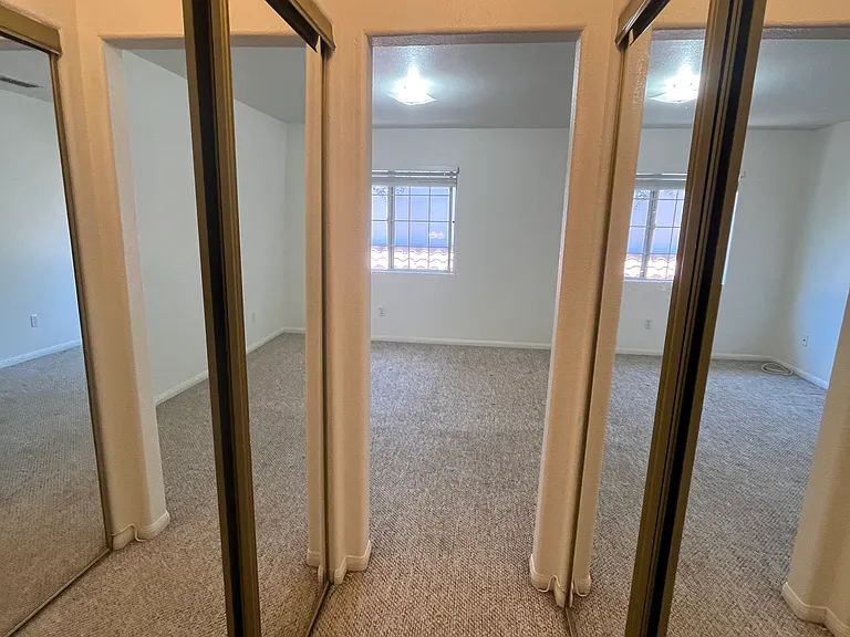 3199 Royal Oaks Dr #C — Photo 17