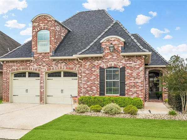 141 Saint Calais Pl, Madisonville, LA 70447