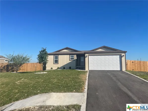 345 Clara Ridge Rd, Marion, TX 78124