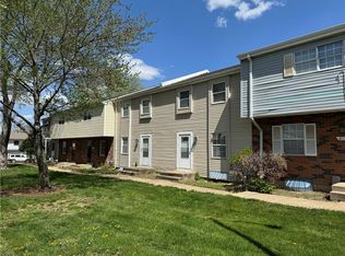 6109 E 127th St, Grandview, MO 64030