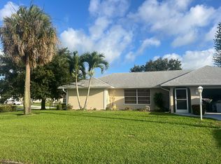 1350 SE Petunia Ave, Port Saint Lucie, FL 34952