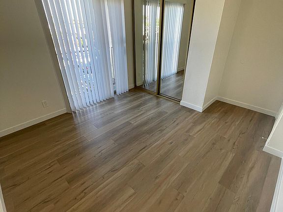 3rd image of 4146 36th St #5