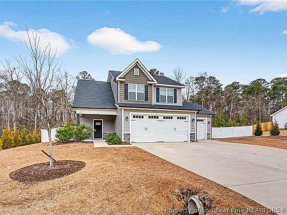 4th image of 136 Edgefield Dr