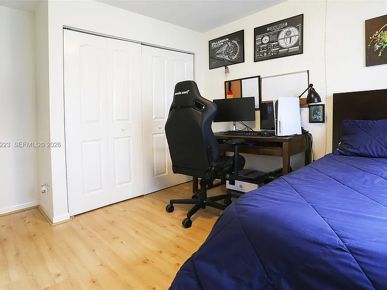 873 Sand Creek Cir — Photo 23