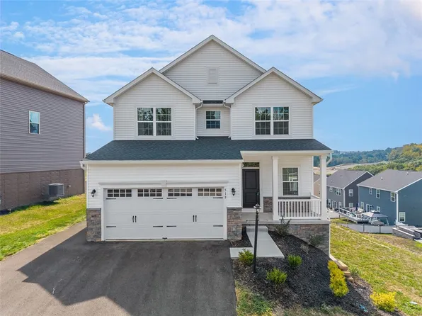 519 Blake Dr, Zelienople, PA 16063