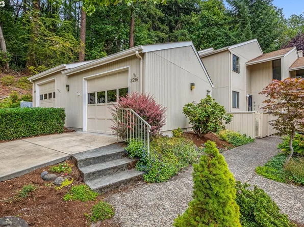 2596 Brittania Pl, Eugene, OR 97405