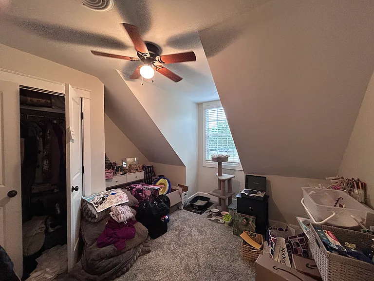 807 Channing Dr — Photo 10