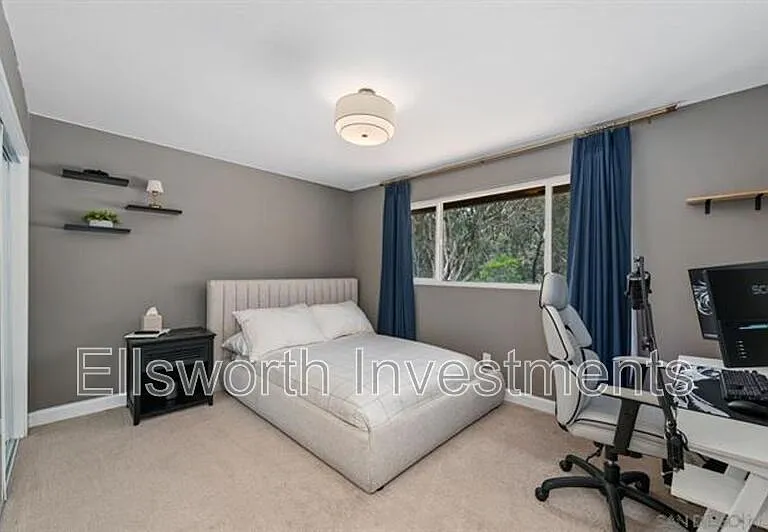 1225 Fallbrook Ct — Photo 14