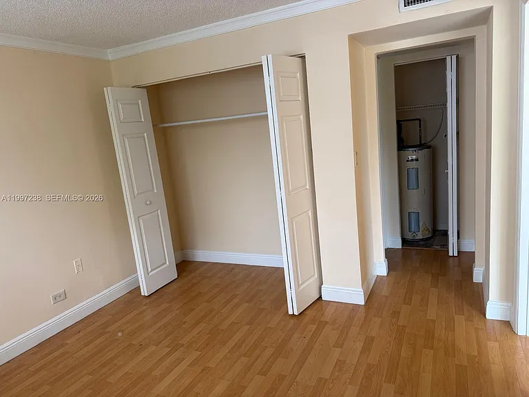 447 NE 195th St #309 — Photo 13