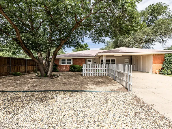 808 Bangor Ave, Lubbock, TX 79416