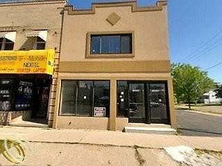 1st image of 19500 W Warren Ave
