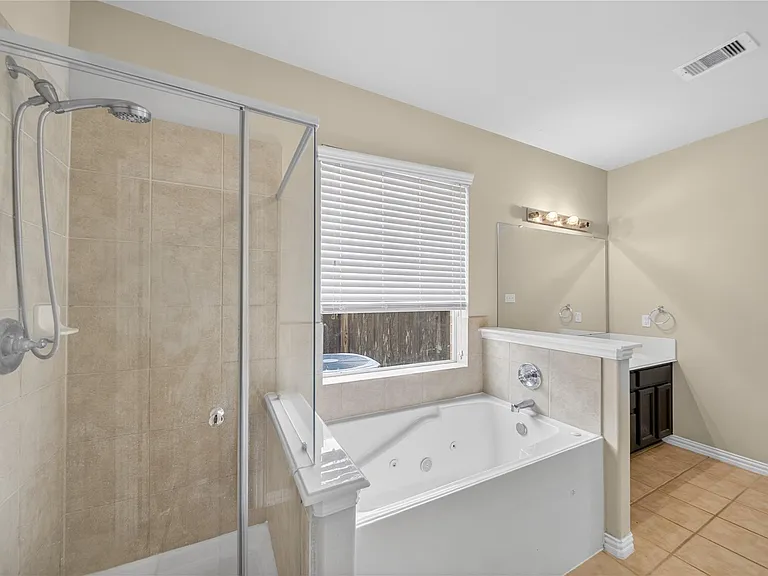 2411 Horned Owl Dr — Photo 21