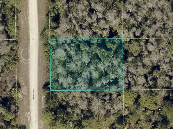 847 Ontario Ave S, Lehigh Acres, FL 33974