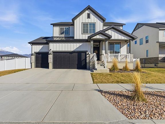 2nd image of 3367 S Pinyon Park Ln