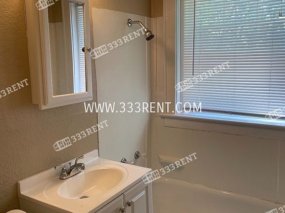 4th image of 524 Benton Blvd APT 35