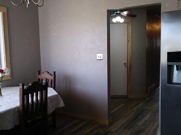 4th image of 2788 Uranium Dr