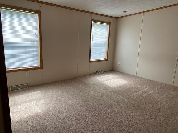 2nd image of 1501 Cheshire Ct