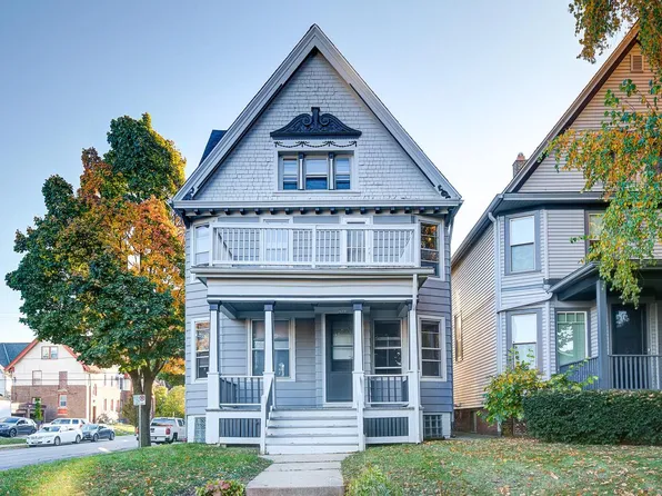 2864 North Maryland AVENUE, Milwaukee, WI 53211