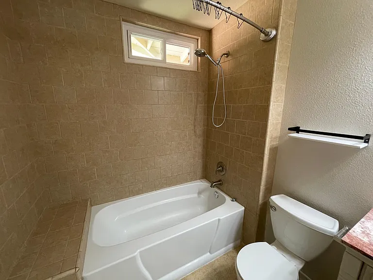 3952 Shenandoah Dr — Photo 7