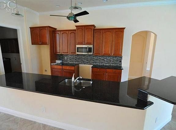 4th image of 4341 SW 5th Pl