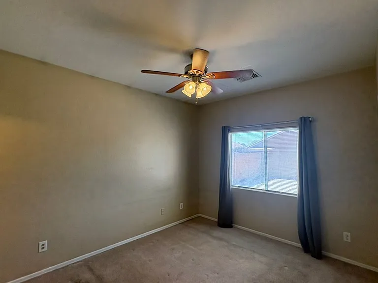 15337 W Port Au Prince Ln — Photo 6