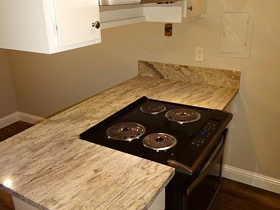 3rd image of 2306 G St APT 25