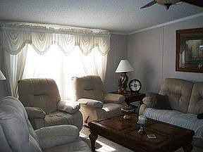 5th image of 620 Clove Ln