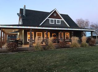 101 Lone Dove Ln, Yakima, WA 98903