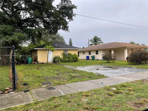 300 NW 28th Way, Fort Lauderdale, FL 33311