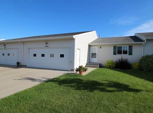 2144 14th St NW, Minot, ND 58703