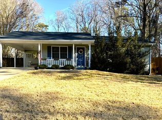 238 Rutledge Dr, Winder, GA 30680