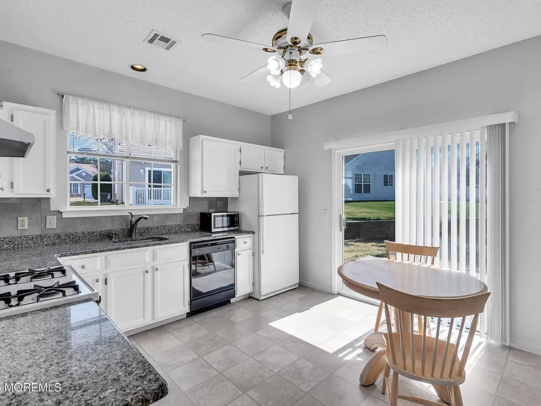 3 Cardinal Pl — Photo 8