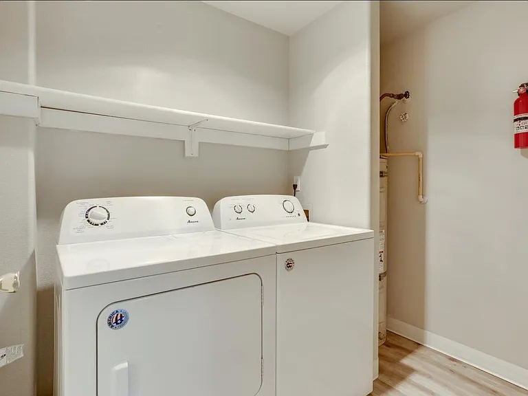 Veri 1319 — Photo 187