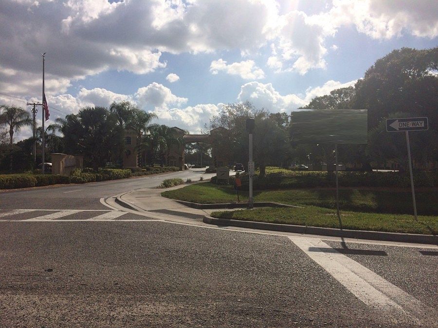 2nd image of 2621 Locksley St